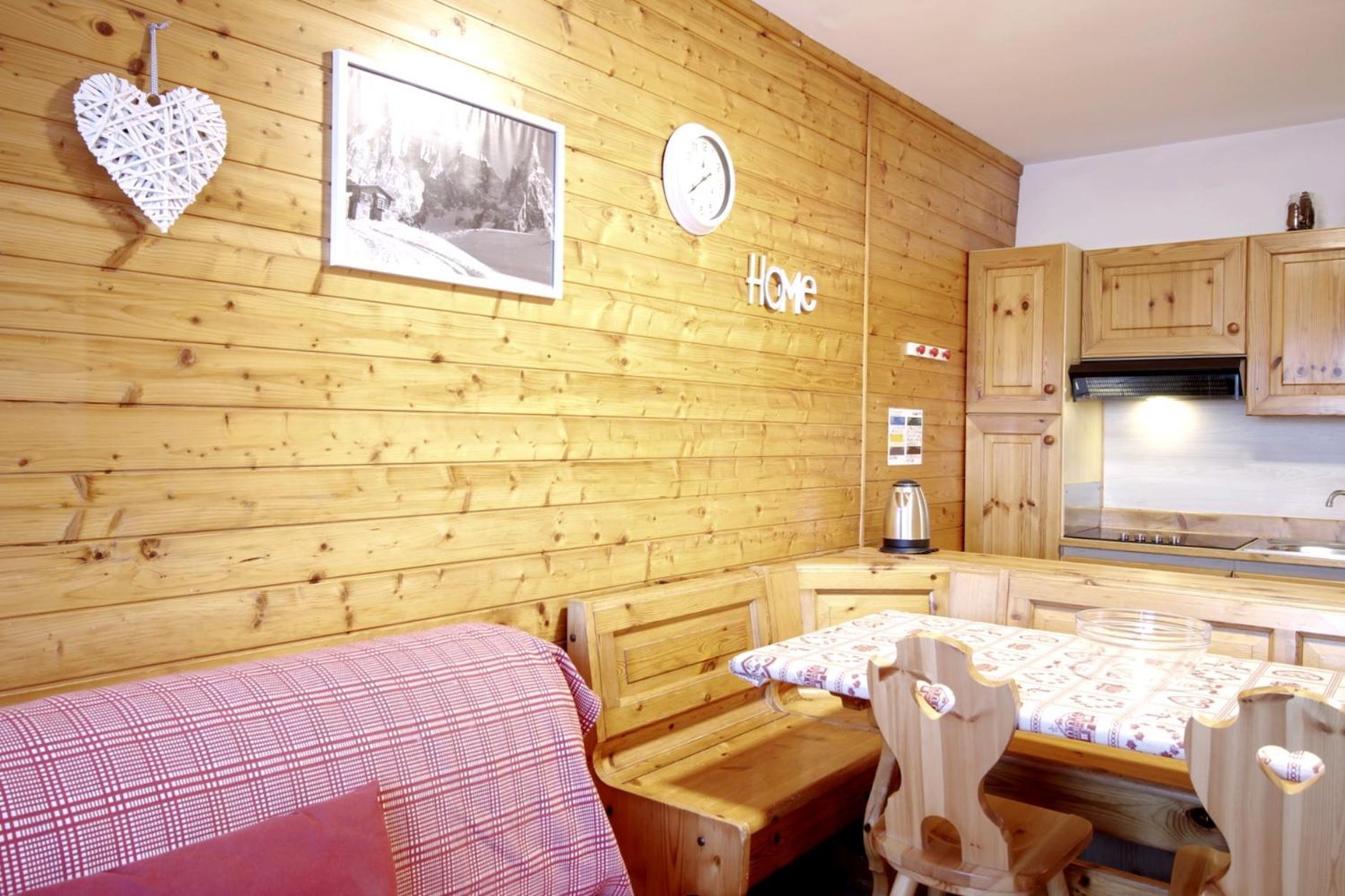 Apartamento La Tana - Agenzia Dolomiti Affitti Cavalese Exterior foto
